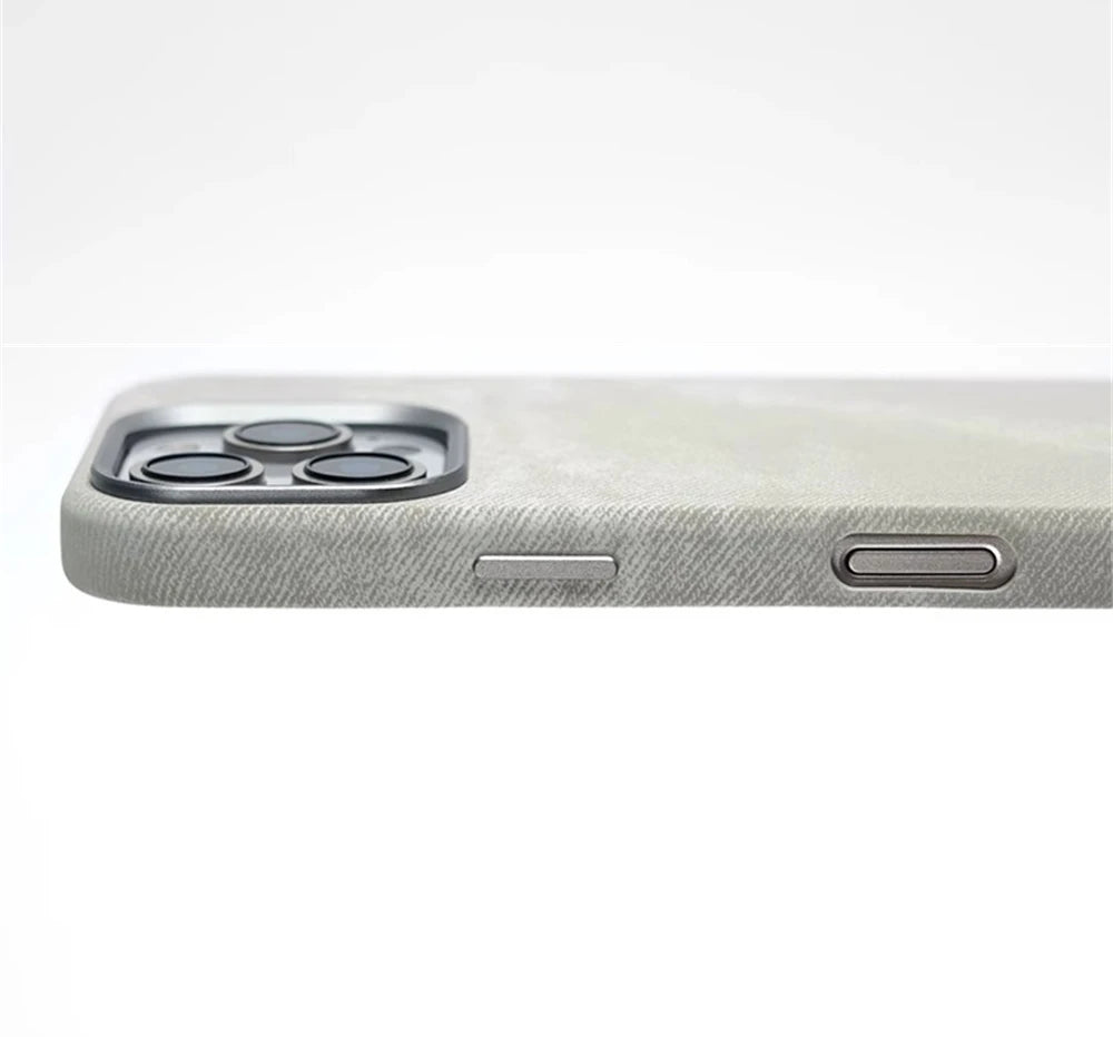 Luxury Metal Lens Magnetic Fiber Leather İPhone Case - iPhone 16 Series